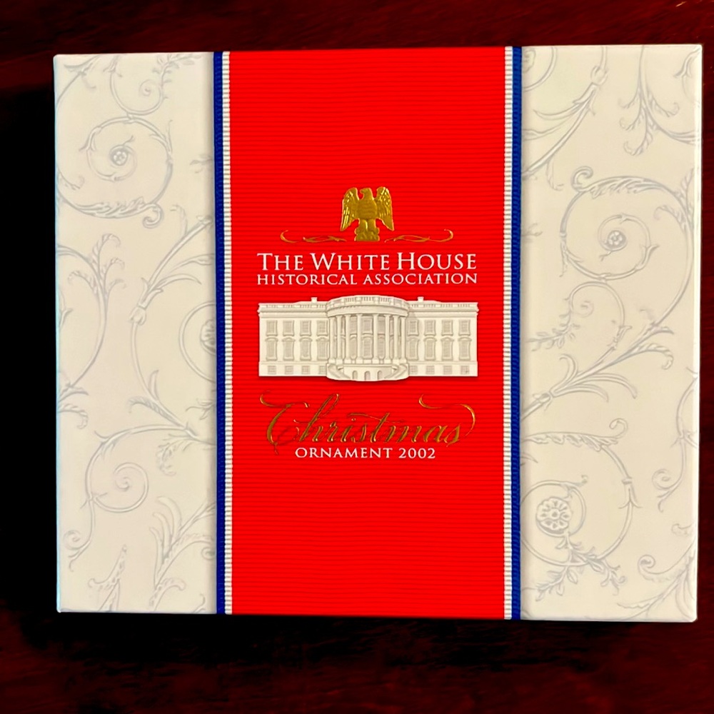 2002 White House Historical Association Christmas Ornament NIB